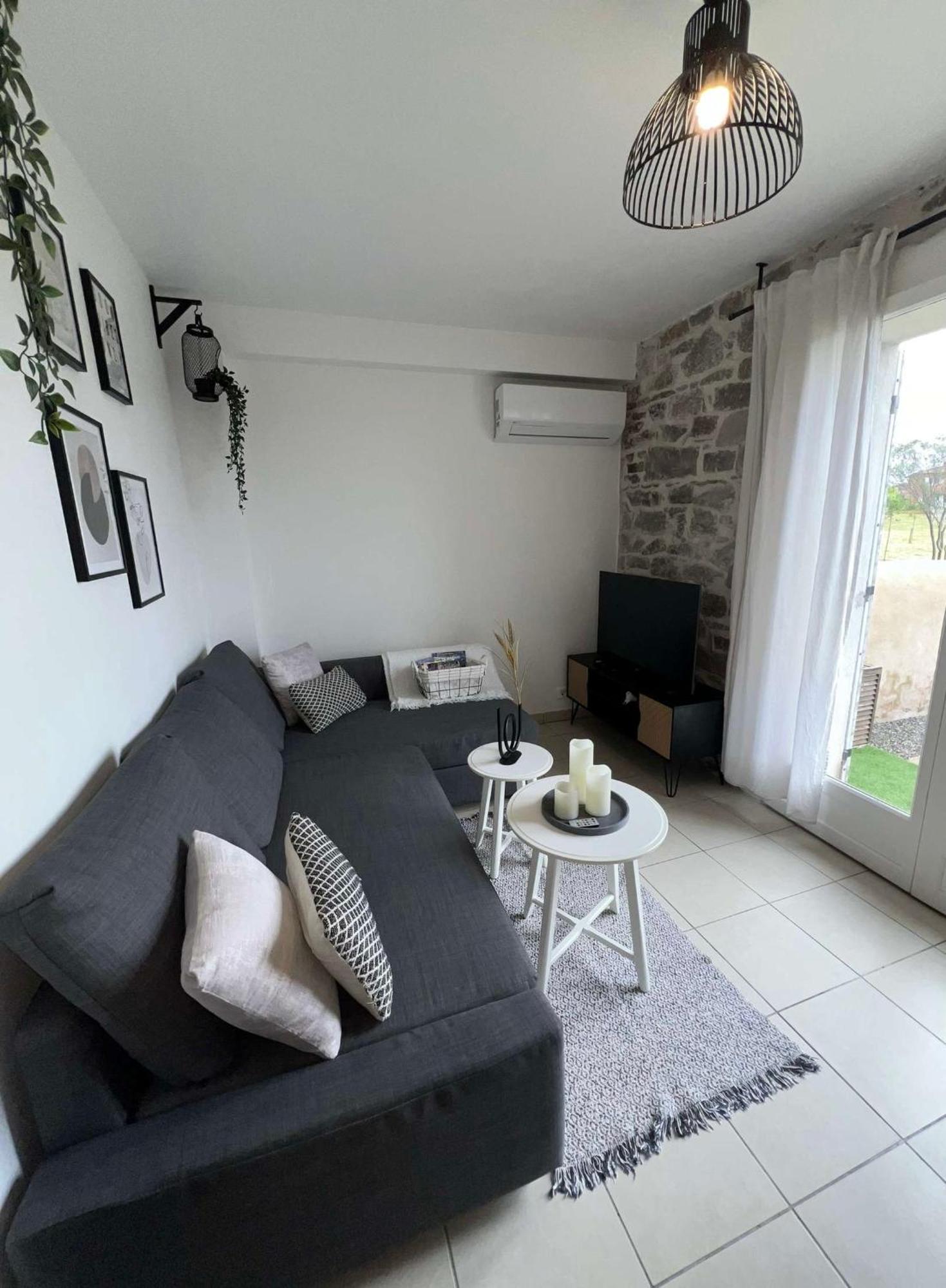 La Bastide Saint Pierre T2 - Jardin Apartment รอกเกอบรูน-ซูร์-อาร์ฌ็องส์ ภายนอก รูปภาพ