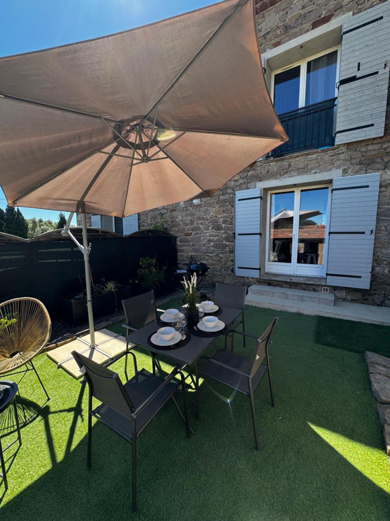 La Bastide Saint Pierre T2 - Jardin Apartment รอกเกอบรูน-ซูร์-อาร์ฌ็องส์ ภายนอก รูปภาพ