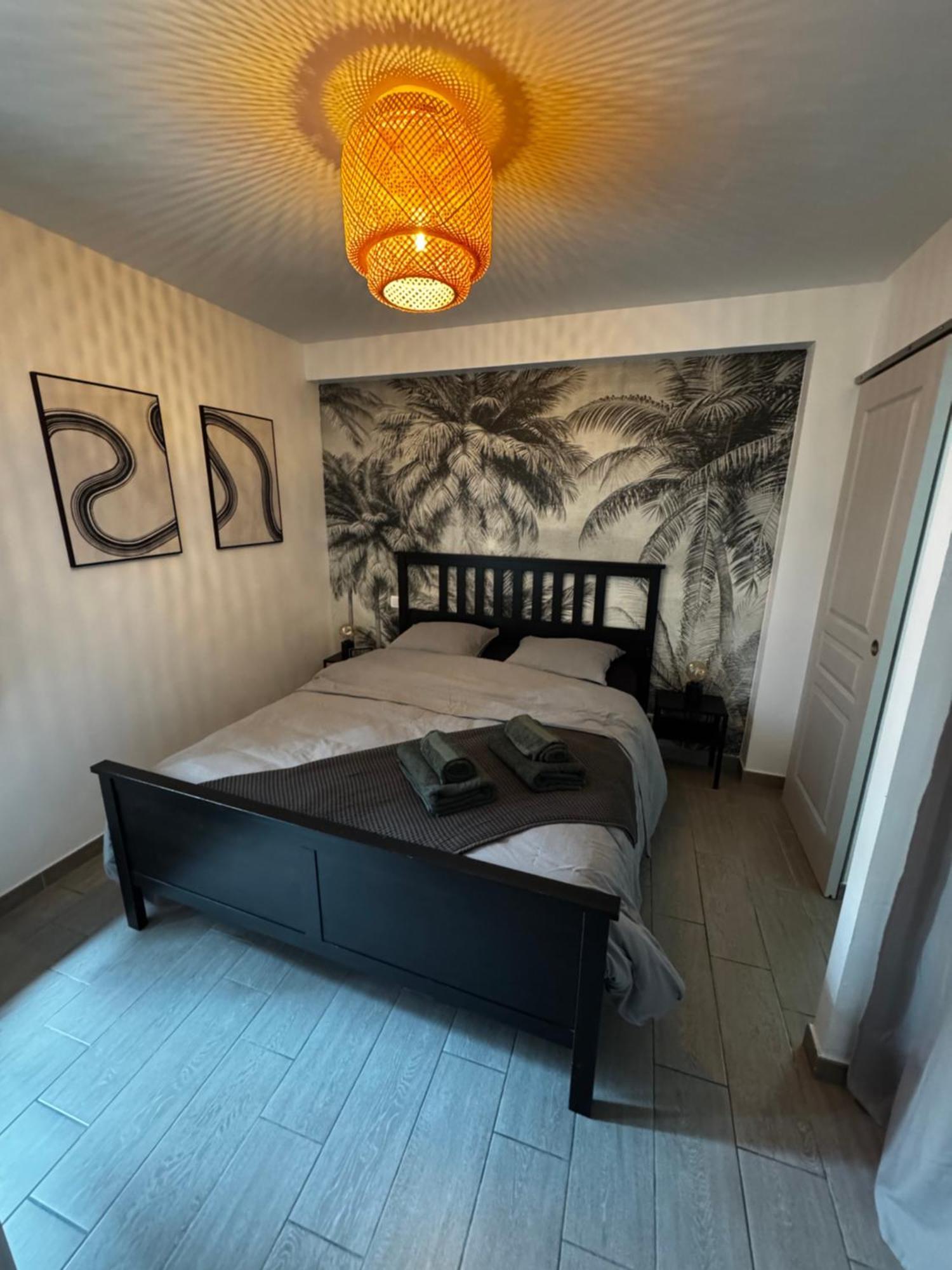 La Bastide Saint Pierre T2 - Jardin Apartment รอกเกอบรูน-ซูร์-อาร์ฌ็องส์ ภายนอก รูปภาพ